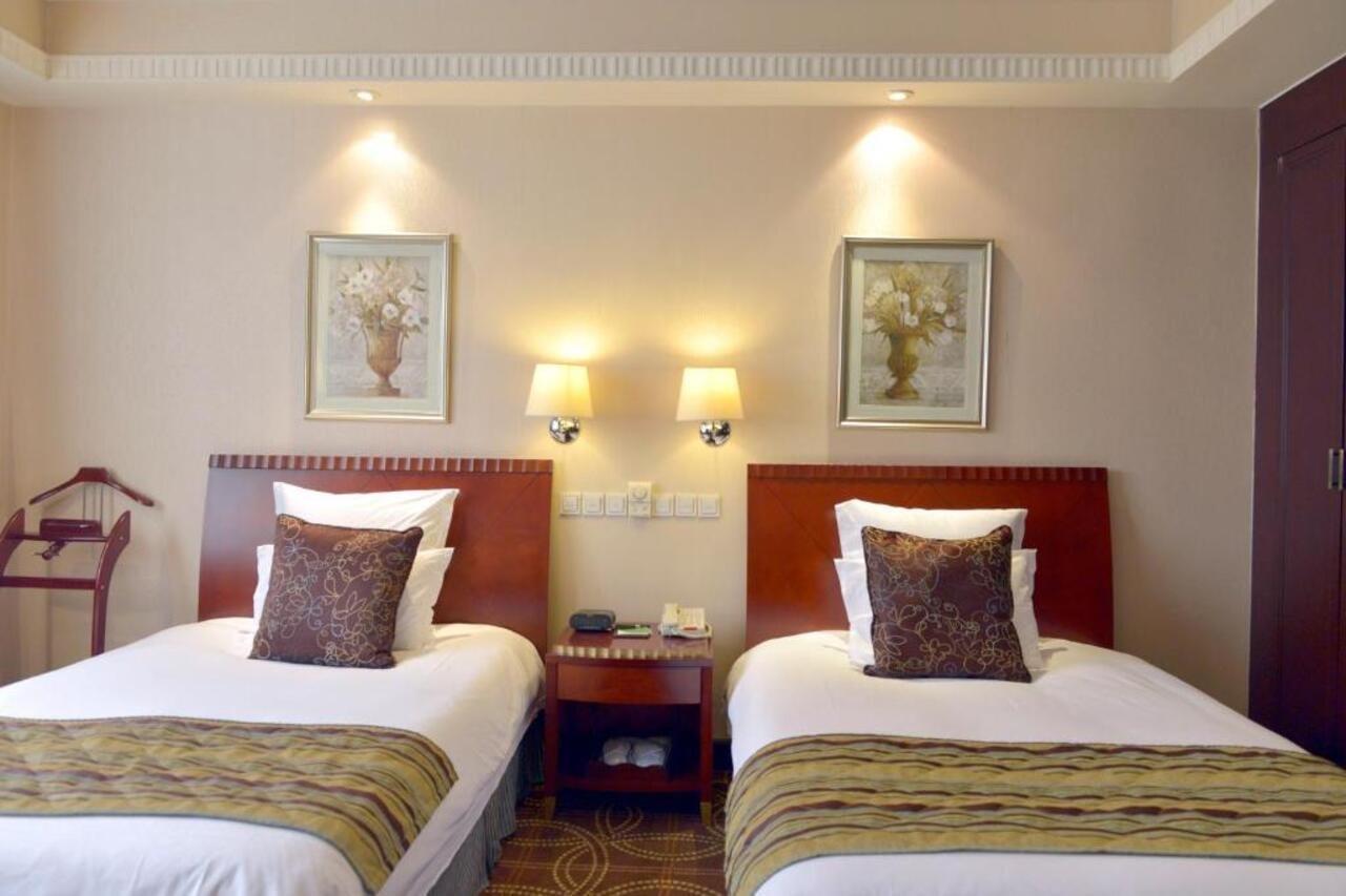 Hengshan Picardie Hotel Шанхай Экстерьер фото