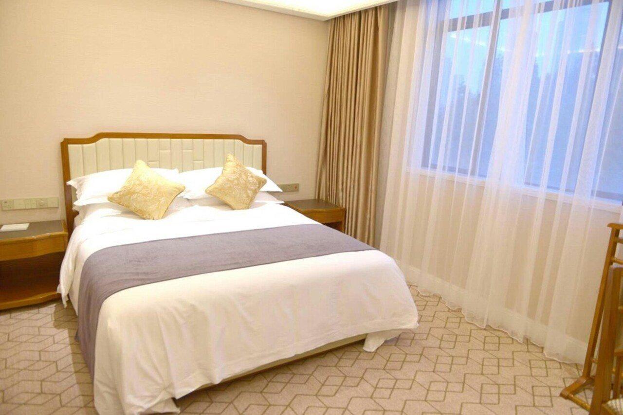 Hengshan Picardie Hotel Шанхай Экстерьер фото