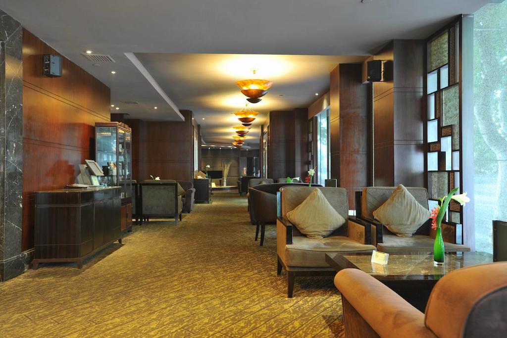 Hengshan Picardie Hotel Шанхай Экстерьер фото