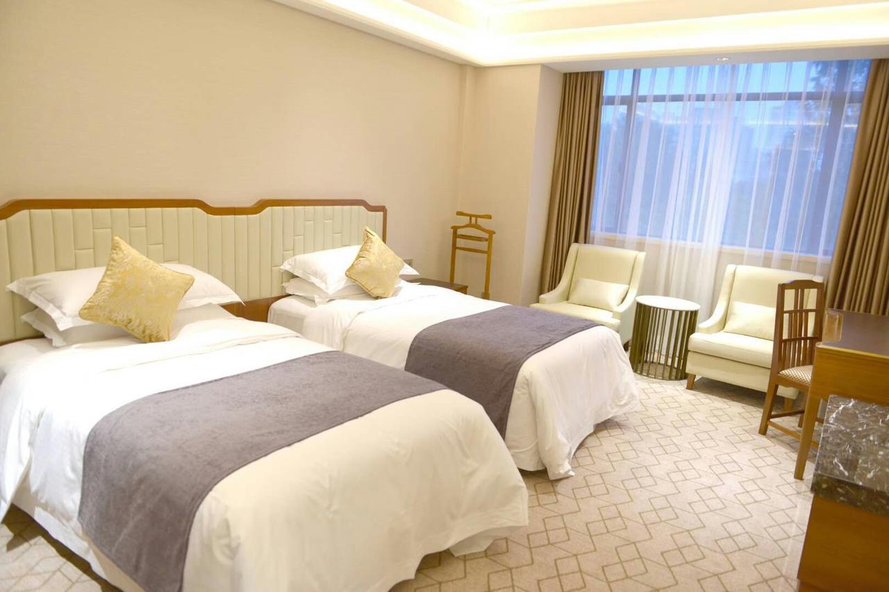 Hengshan Picardie Hotel Шанхай Экстерьер фото